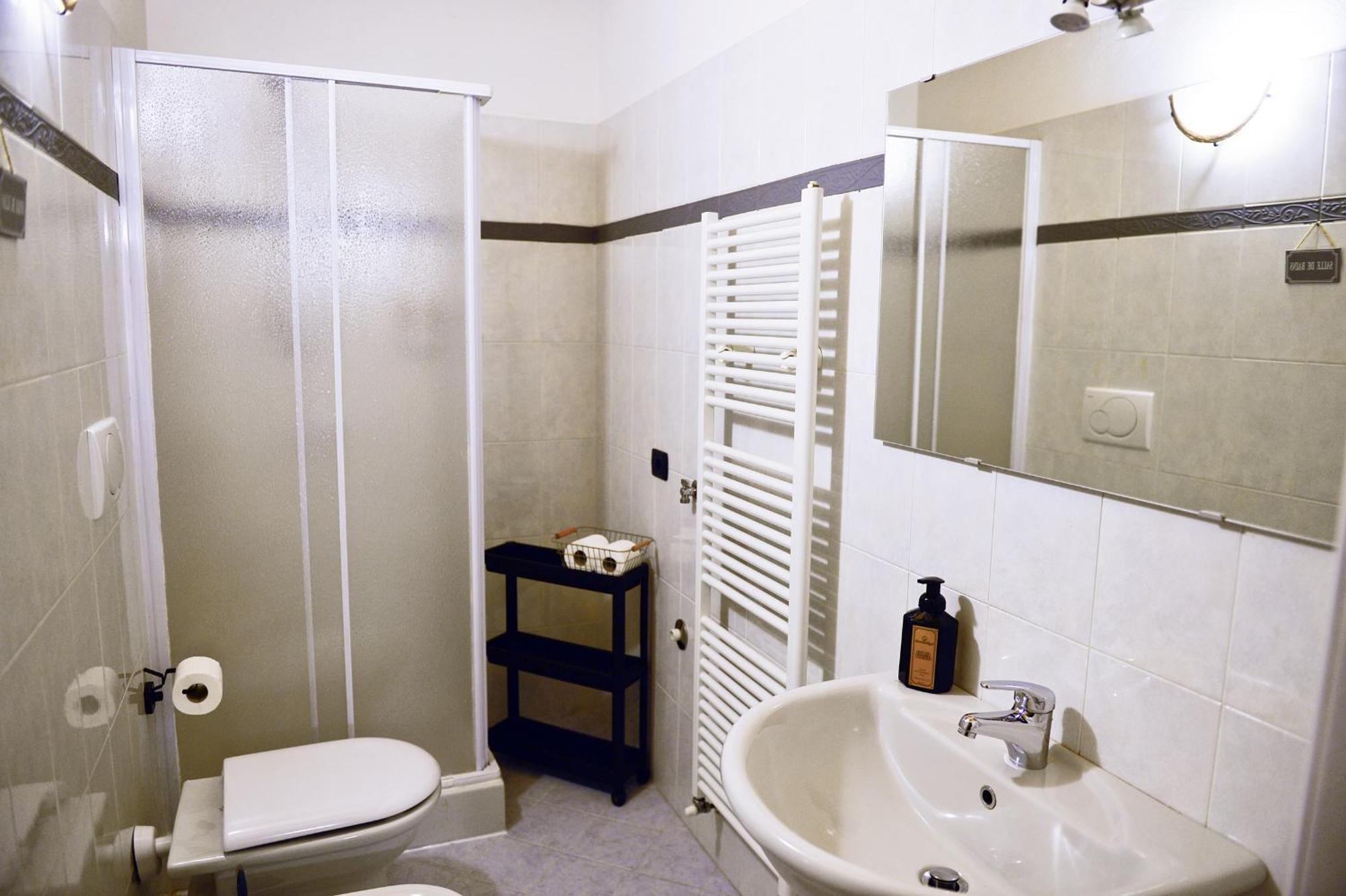 A Casa Di Sole Brovello Apartman Kültér fotó